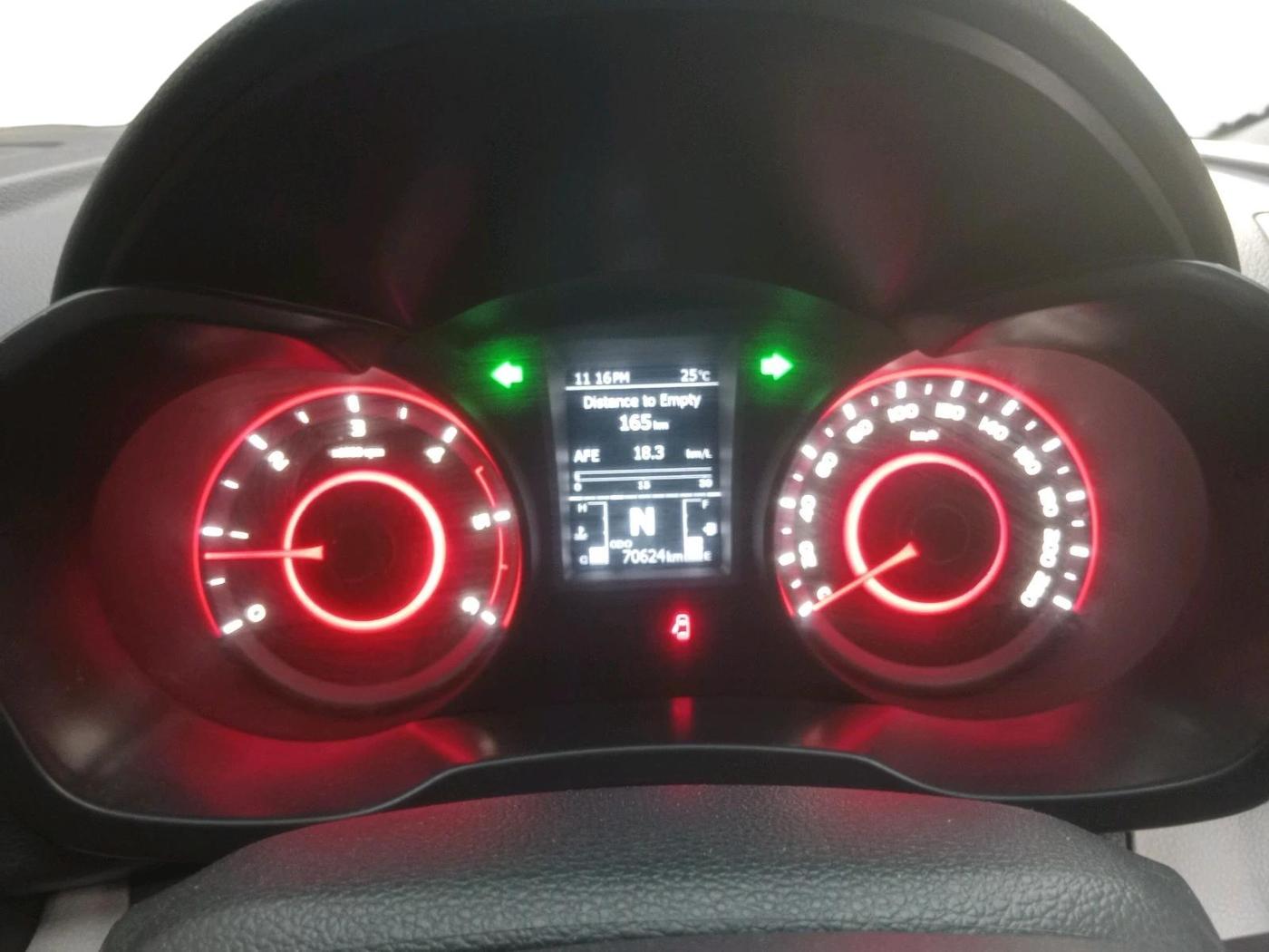 2023 Mahindra XUV300 W6 1.5 Sunroof Diesel, Diesel, Manual, 70,624 km, interior