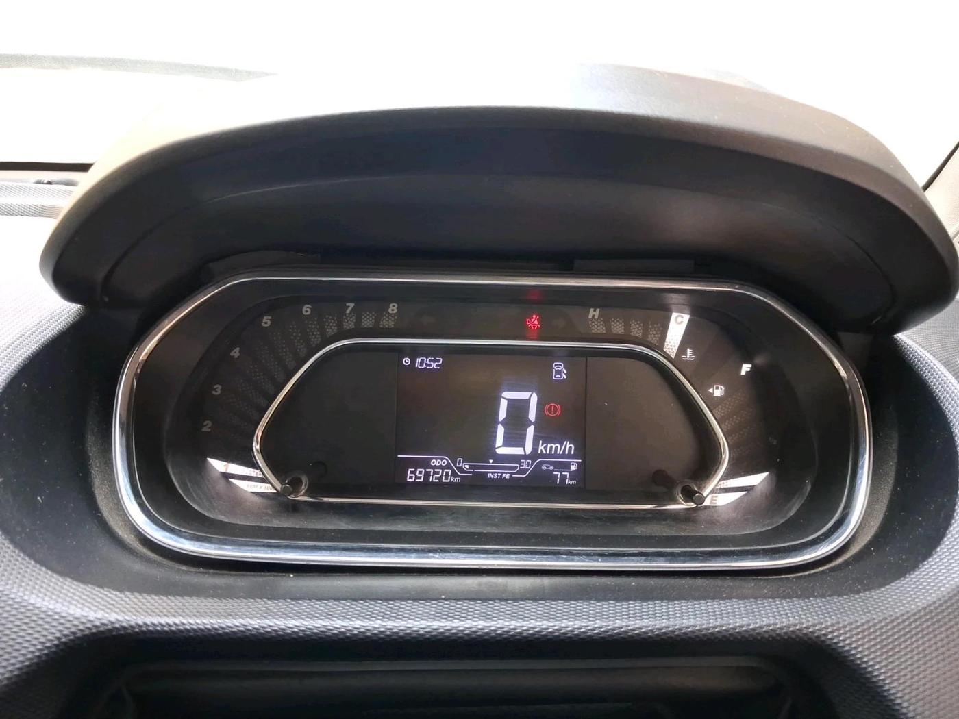 2020 Tata Tiago XZ PLUS PETROL, Petrol, Manual, 69,720 km, interior