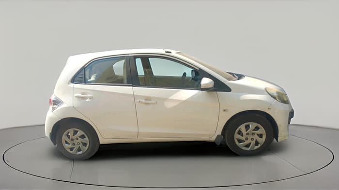 2015 Honda Brio S MT, Petrol, Manual, 52,119 km, exterior