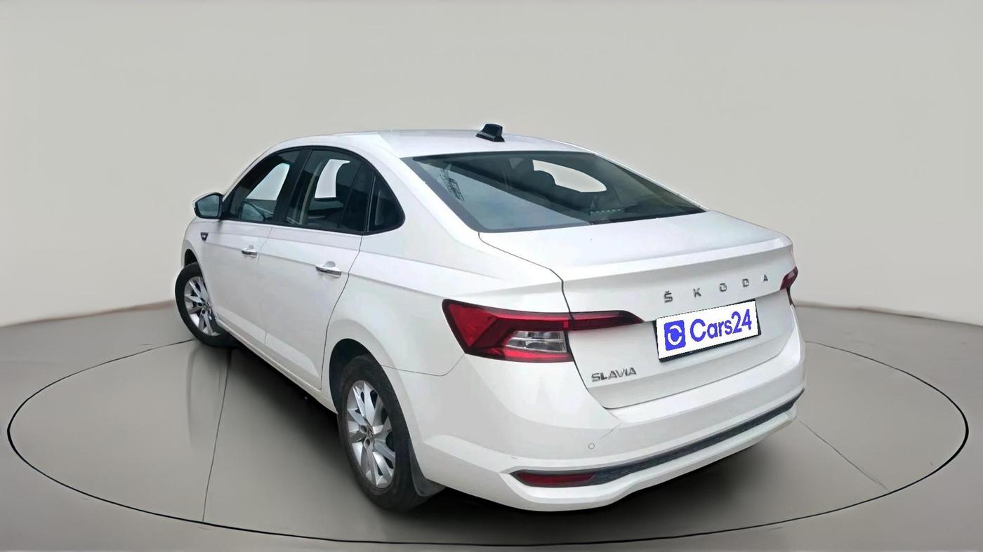 2022 Skoda SLAVIA AMBITION 1.0L TSI MT, Petrol, Manual, 40,610 km, exterior