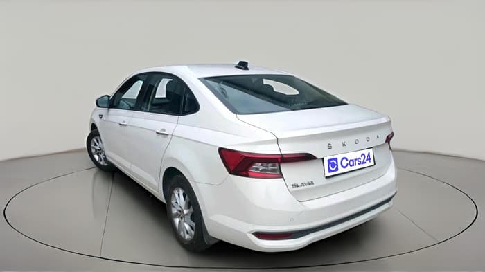 2022 Skoda SLAVIA AMBITION 1.0L TSI MT, Petrol, Manual, 40,610 km, exterior