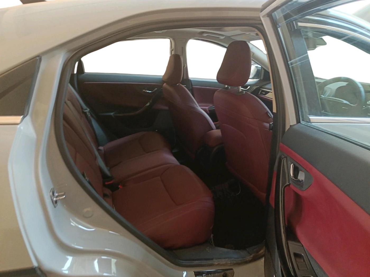 2025 Tata Curvv Accomplished S 1.2 Petrol 7DCA, Petrol, Automatic, 11,031 km, interior