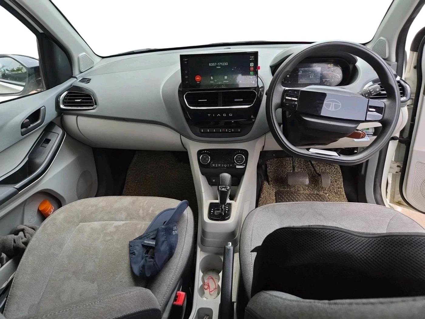 2025 Tata Tiago XZA iCNG, CNG, Automatic, 24,090 km, interior