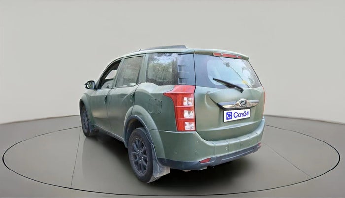 2015 Mahindra XUV500 W8, Diesel, Manual, 1,56,988 km, exterior