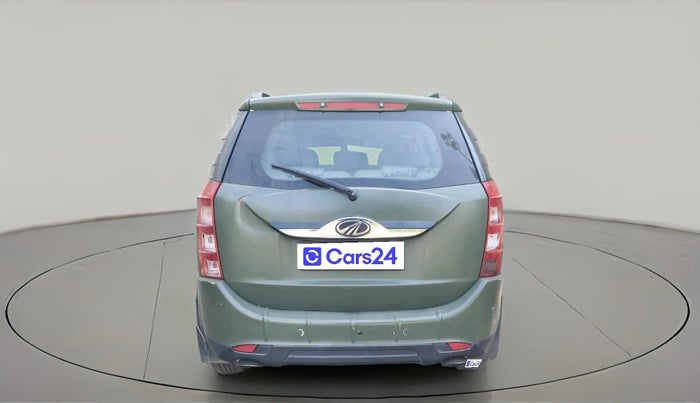 2015 Mahindra XUV500 W8, Diesel, Manual, 1,56,988 km, exterior