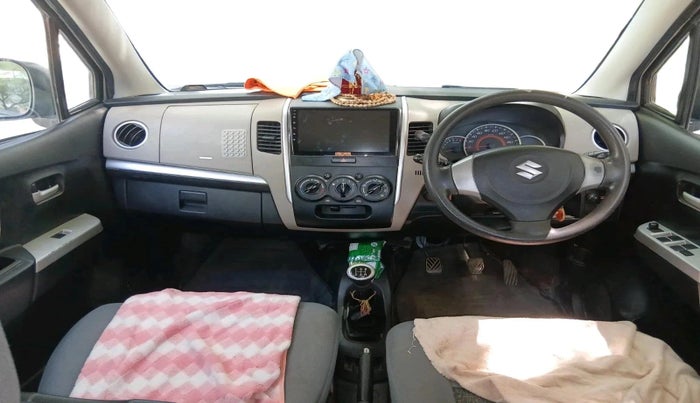 2015 Maruti Wagon R 1.0 VXI, CNG, Manual, 1,10,710 km, interior