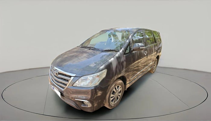 2015 Toyota Innova 2.5 VX 7 STR, Diesel, Manual, 1,27,061 km, exterior