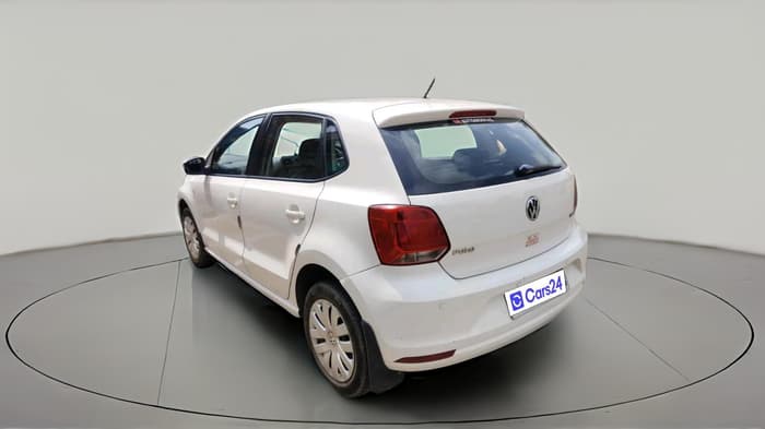 2014 Volkswagen Polo COMFORTLINE 1.5L, Diesel, Manual, 1,05,879 km, exterior