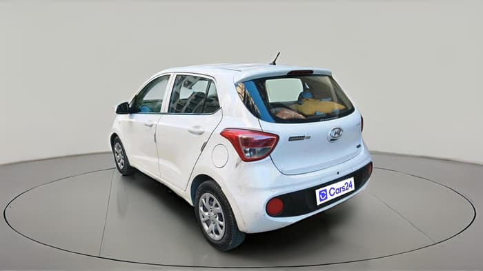 2017 Hyundai Grand i10 MAGNA AT 1.2 KAPPA VTVT, Petrol, Automatic, 42,993 km, exterior