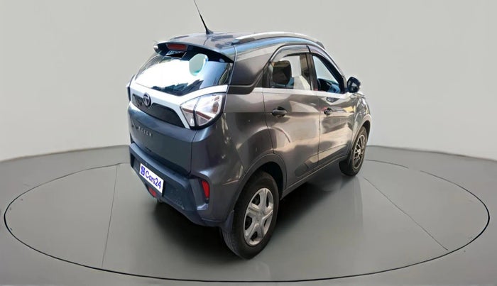 2022 Tata NEXON XM PLUS SUNROOF DIESEL, Diesel, Manual, 1,90,772 km, exterior