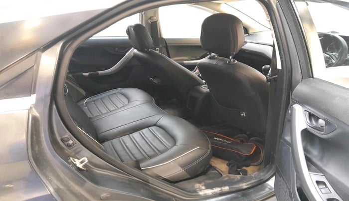 2022 Tata NEXON XM PLUS SUNROOF DIESEL, Diesel, Manual, 1,90,772 km, interior