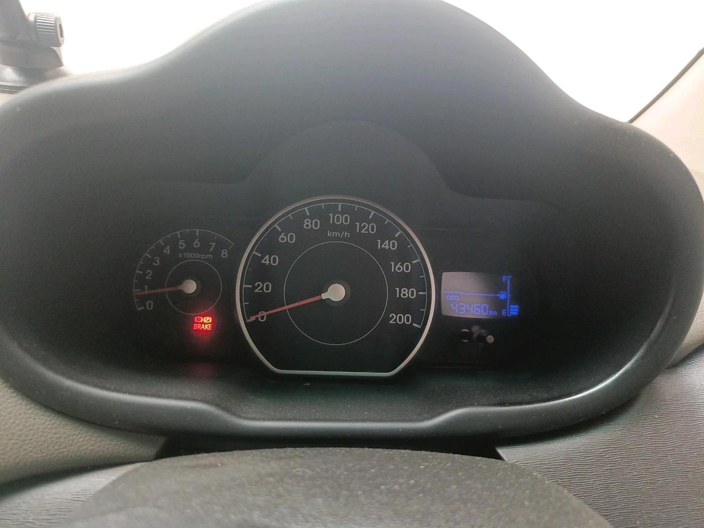 2012 Hyundai i10 MAGNA 1.2, Petrol, Manual, 43,460 km, interior