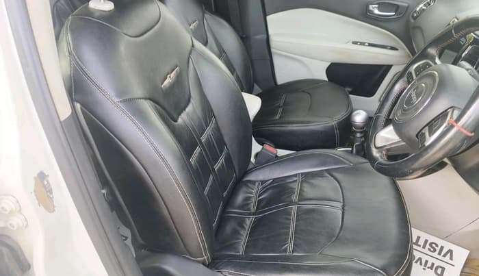 2018 Jeep Compass LIMITED (O) 2.0 DIESEL, Diesel, Manual, 97,991 km, interior