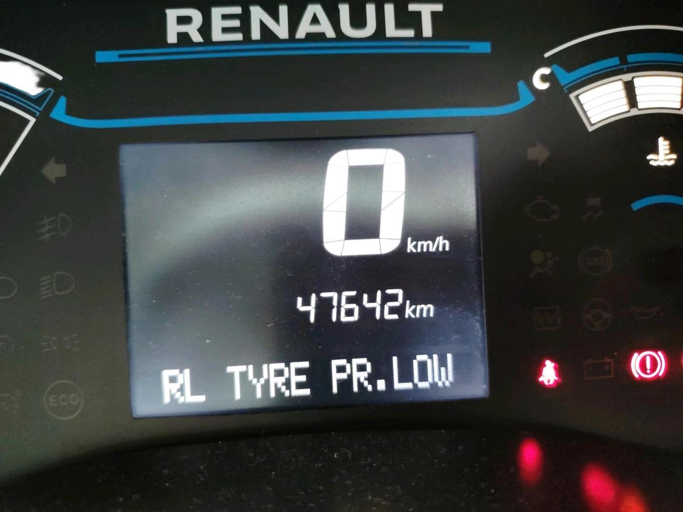 2025 Renault TRIBER Authentic, CNG, Manual, 47,642 km, interior