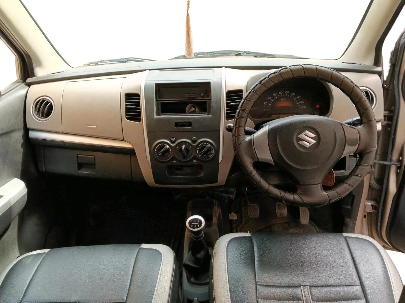 2013 Maruti Wagon R 1.0 LXI, Petrol, Manual, 1,08,435 km, interior