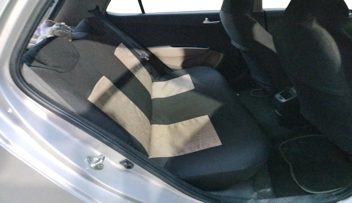 2017 Hyundai Grand i10 SPORTZ 1.2 KAPPA VTVT, Petrol, Manual, 6,001 km, interior