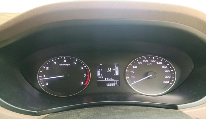 2017 Hyundai Elite i20 SPORTZ 1.2, Petrol, Manual, 1,22,997 km, interior