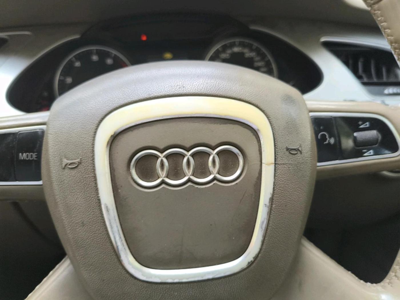 2011 Audi A4 1.8 TFSI, Petrol, Automatic, 1,22,276 km, interior