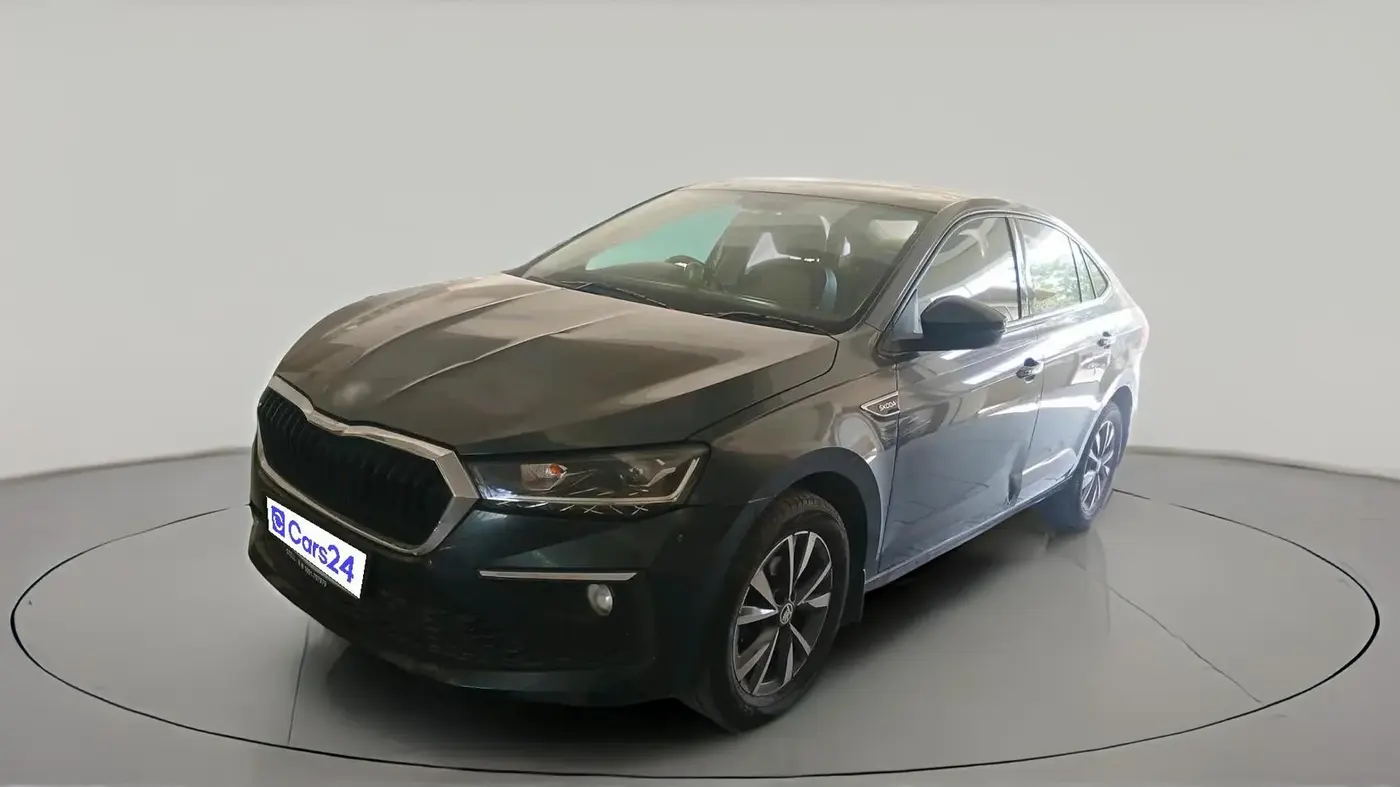 2022 Skoda SLAVIA STYLE 1.0L TSI MT, Petrol, Manual, 42,255 km, exterior