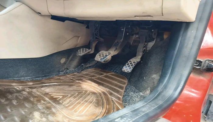 2011 Skoda Fabia ELEGANCE 1.2 TDI, Diesel, Manual, 2,71,456 km, interior