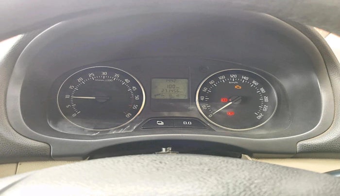 2011 Skoda Fabia ELEGANCE 1.2 TDI, Diesel, Manual, 2,71,456 km, interior