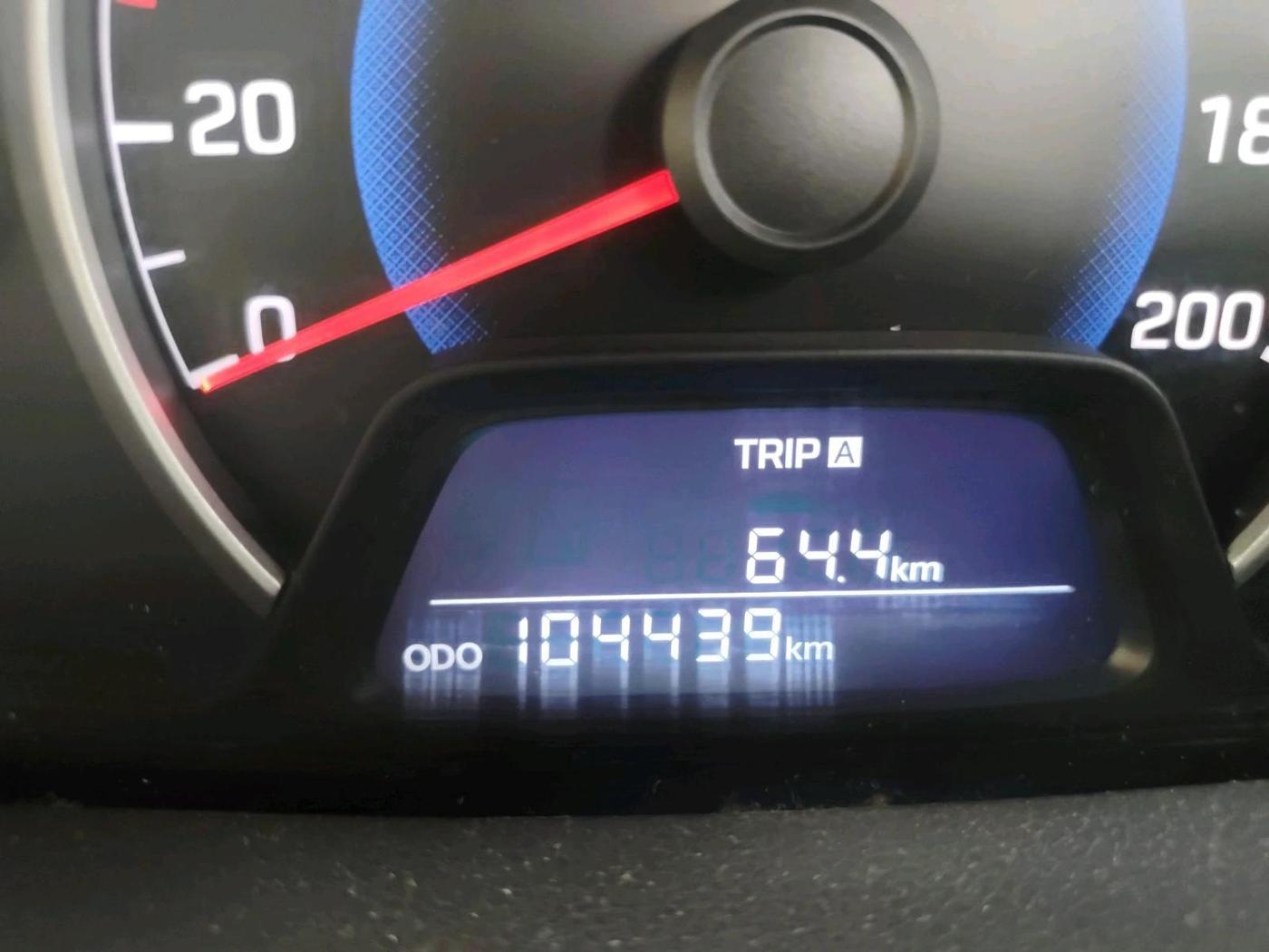 2014 Hyundai Grand i10 SPORTZ 1.2 KAPPA VTVT, Petrol, Manual, 1,04,439 km, interior
