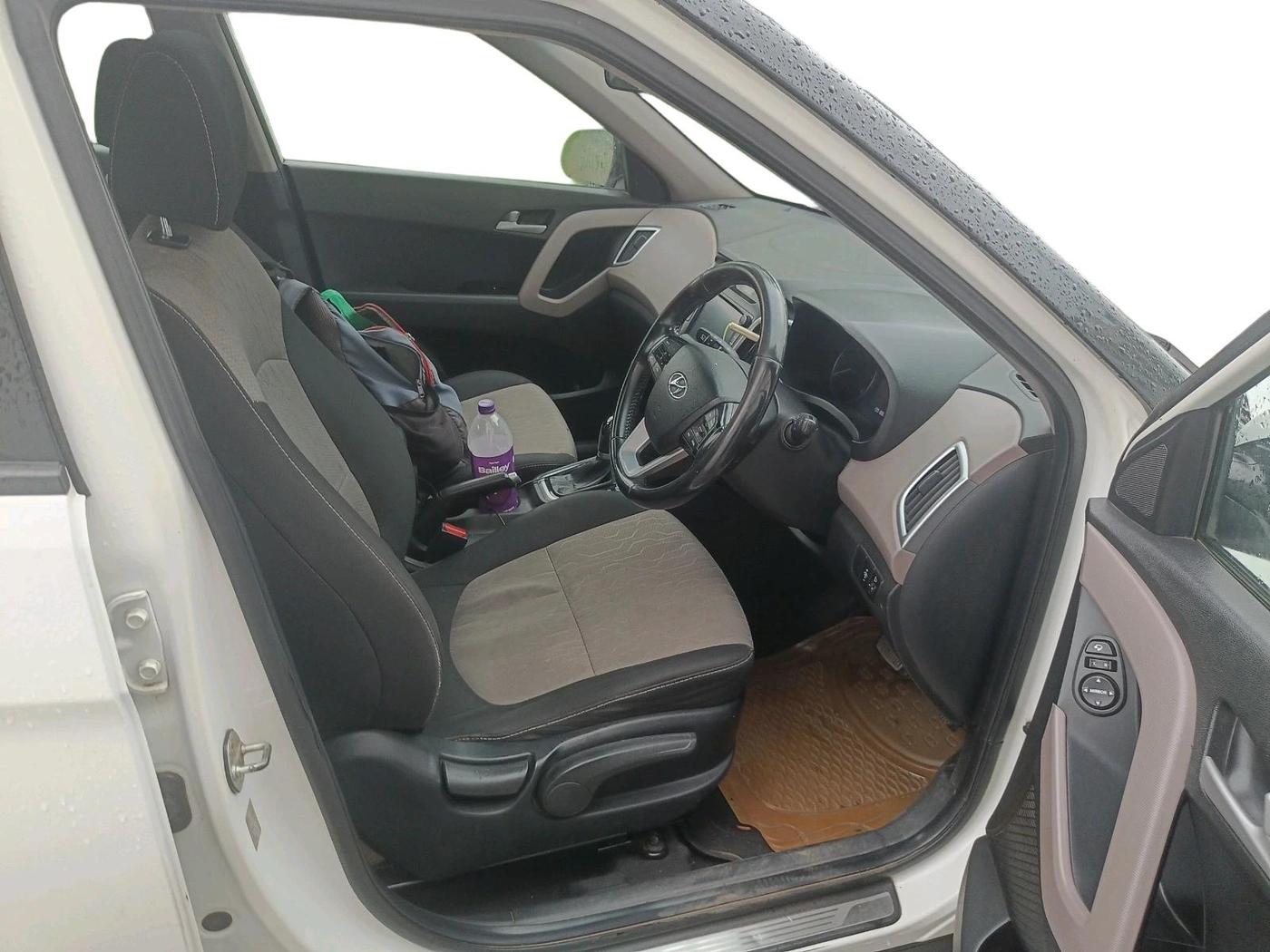 2018 Hyundai Creta SX AT 1.6 DIESEL, Diesel, Automatic, 1,39,188 km, interior