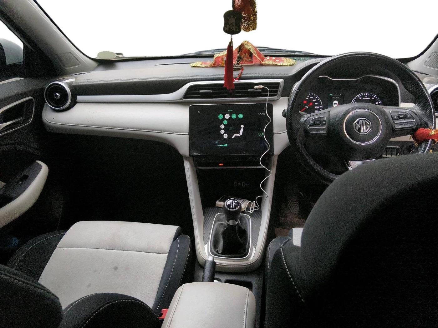 2023 MG ASTOR SUPER 1.5 MT, Petrol, Manual, 17,676 km, interior