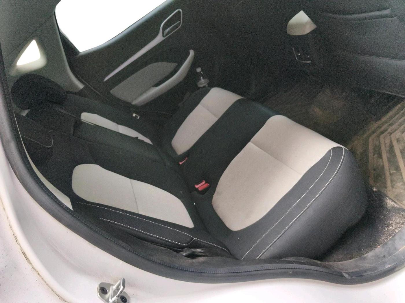 2023 MG ASTOR SUPER 1.5 MT, Petrol, Manual, 17,676 km, interior