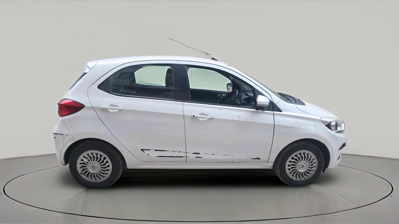 2019 Tata Tiago XZ PETROL, Petrol, Manual, 1,29,410 km, exterior