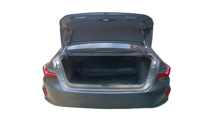 2022 Honda City 1.5L I-VTEC VX, Petrol, Manual, 48,280 km, exterior