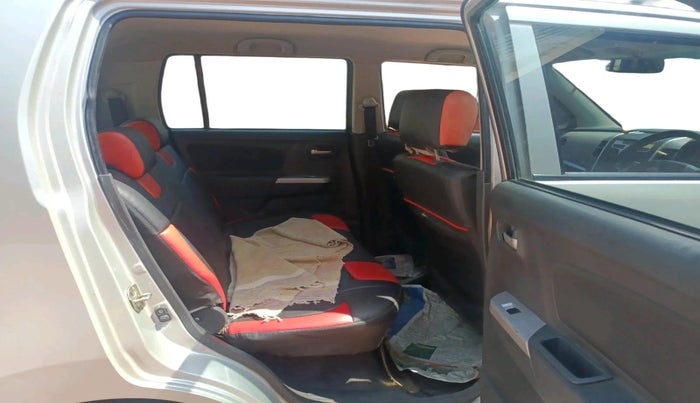 2012 Maruti Wagon R 1.0 VXI, CNG, Manual, 50,901 km, interior