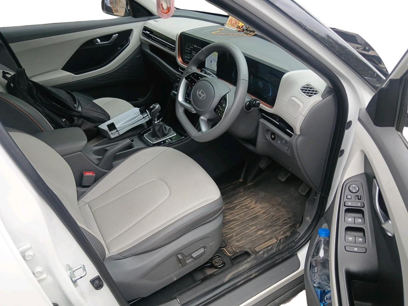 2025 Hyundai Creta SX 1.5 Premium Petrol, Petrol, Manual, 22,522 km, interior