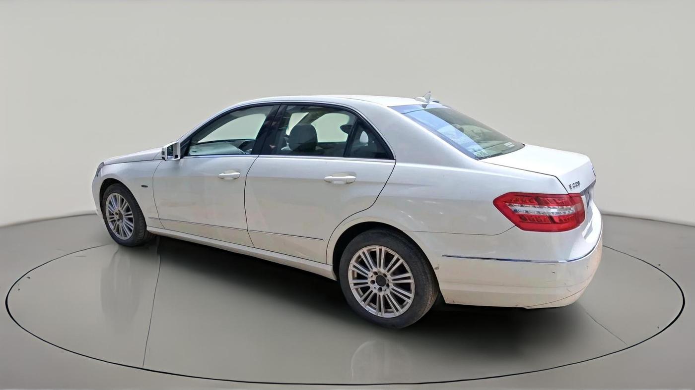 2012 Mercedes Benz E Class E 220 CDI ELEGANCE, Diesel, Automatic, 1,64,293 km, exterior
