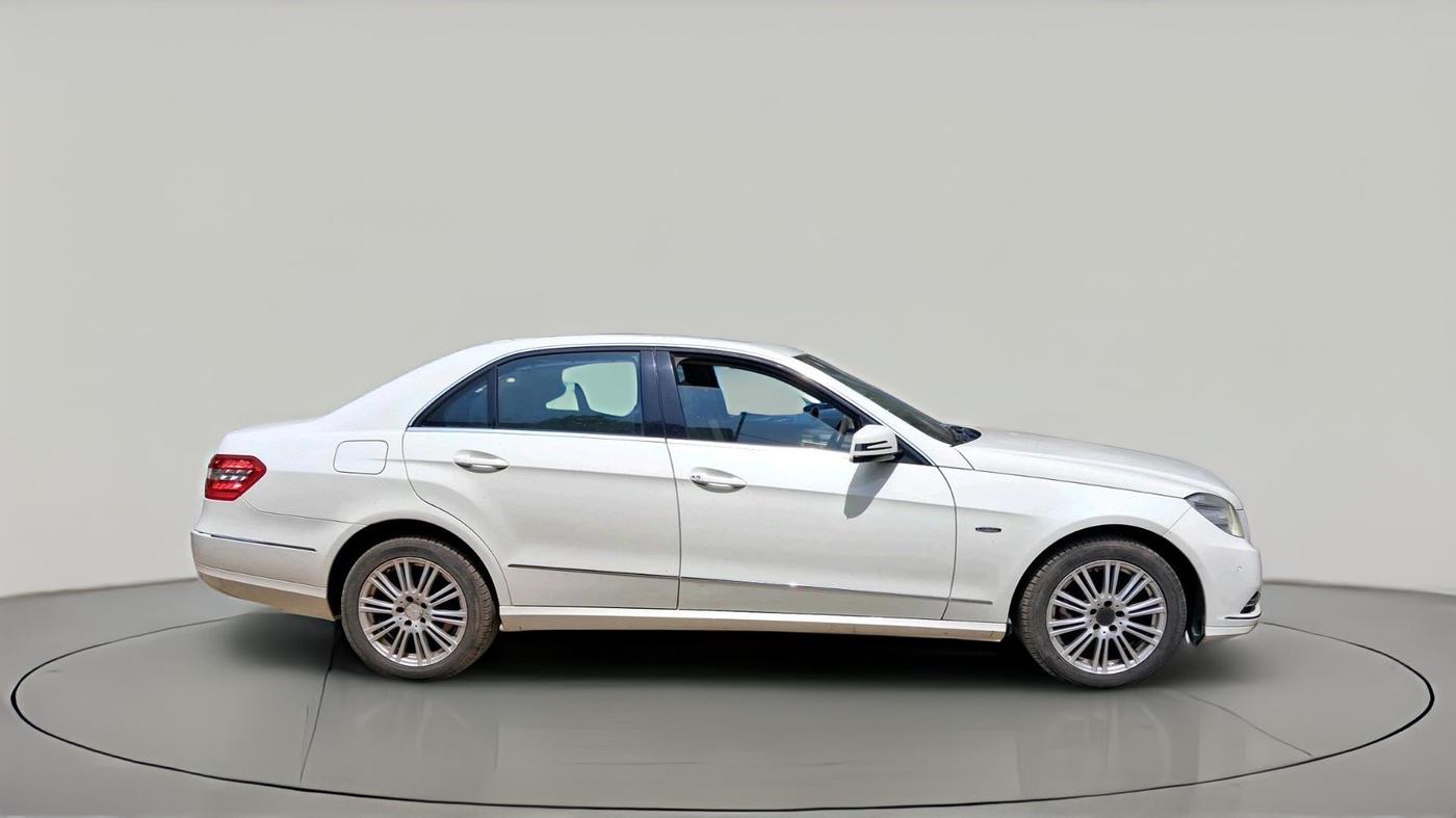 2012 Mercedes Benz E Class E 220 CDI ELEGANCE, Diesel, Automatic, 1,64,293 km, exterior