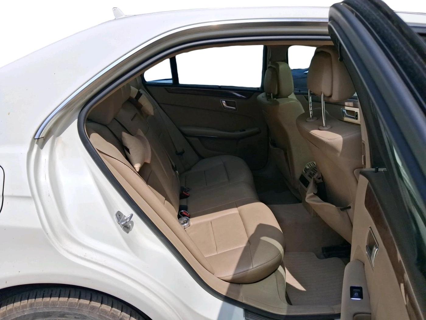 2012 Mercedes Benz E Class E 220 CDI ELEGANCE, Diesel, Automatic, 1,64,293 km, interior