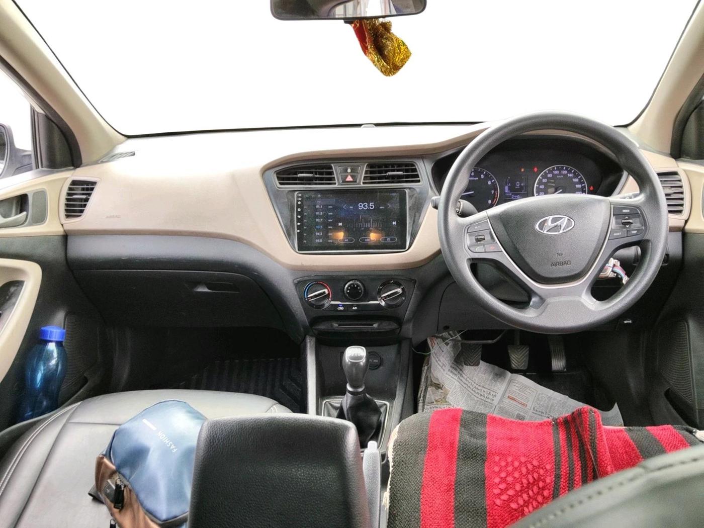 2017 Hyundai Elite i20 MAGNA 1.2, CNG, Manual, 75,241 km, interior