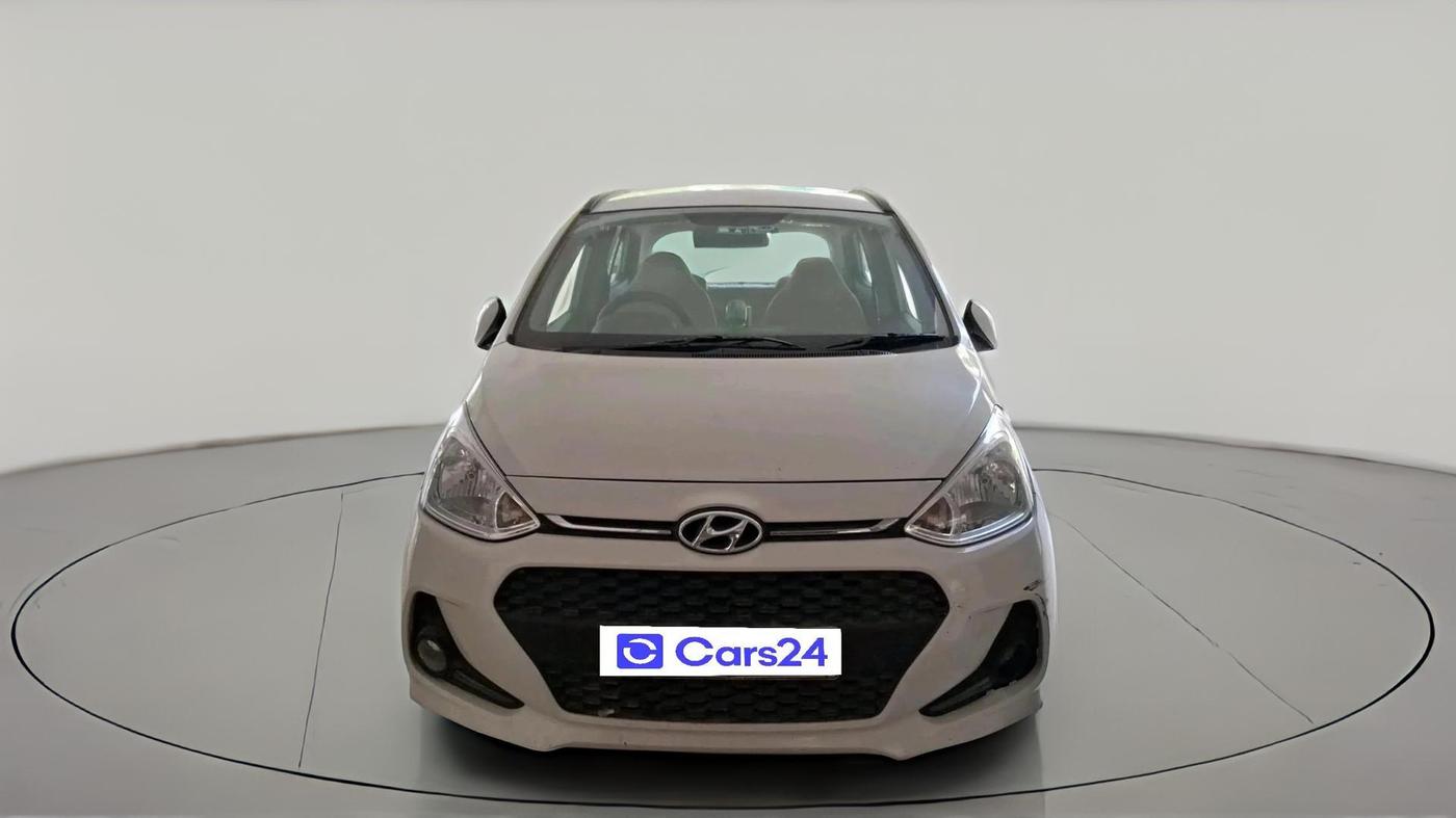 2017 Hyundai Grand i10 SPORTZ (O) AT 1.2 KAPPA VTVT, Petrol, Automatic, 47,200 km, exterior
