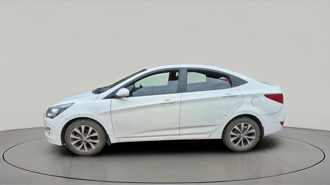 2017 Hyundai Verna 1.6 CRDI SX, Diesel, Manual, 1,86,485 km, exterior