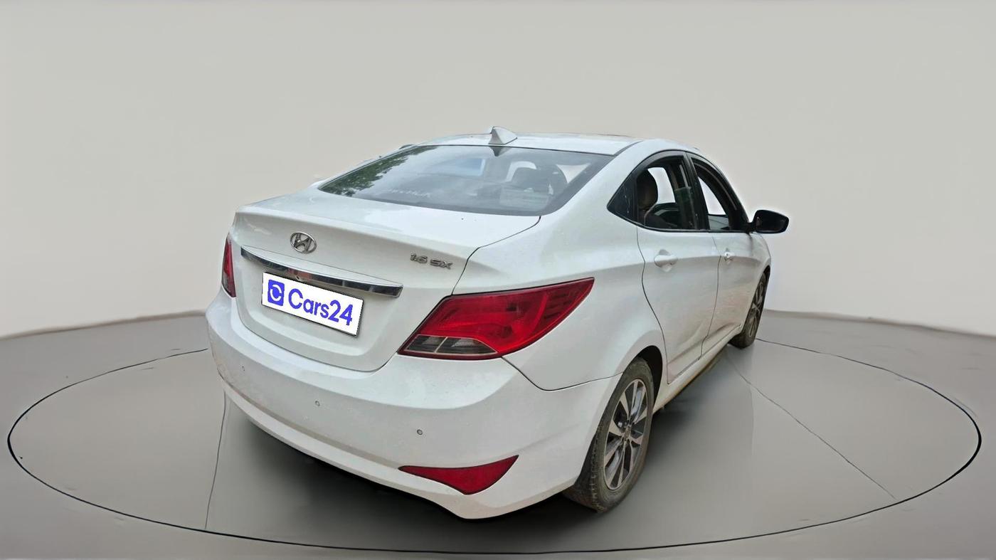 2017 Hyundai Verna 1.6 CRDI SX, Diesel, Manual, 1,86,485 km, exterior