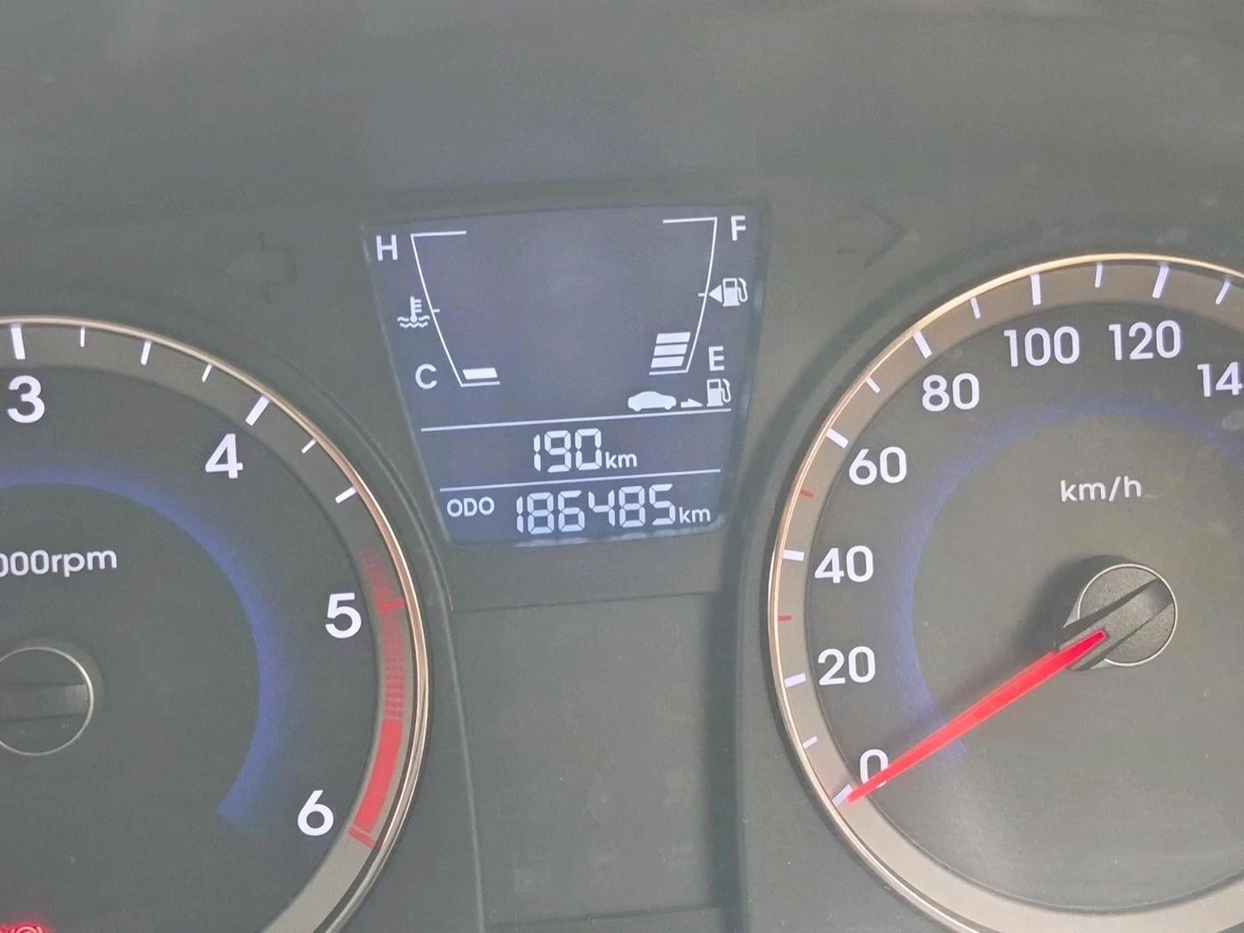 2017 Hyundai Verna 1.6 CRDI SX, Diesel, Manual, 1,86,485 km, interior