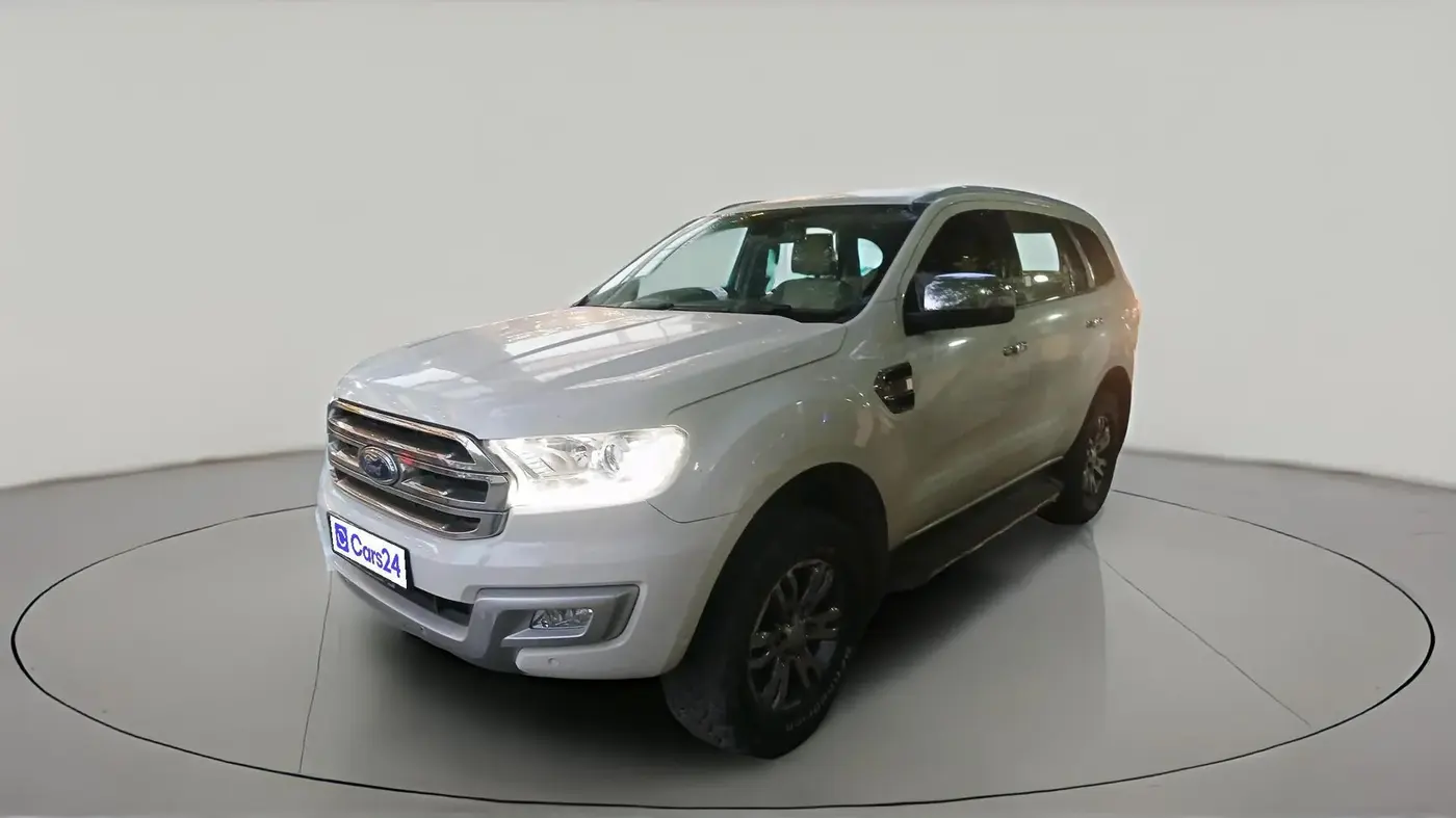 2017 Ford Endeavour TITANIUM 3.2 4X4 AT, Diesel, Automatic, 57,281 km, exterior