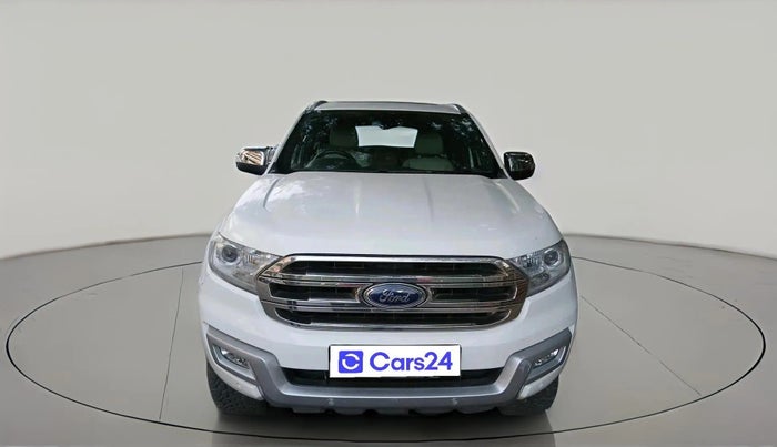 2017 Ford Endeavour TITANIUM 3.2 4X4 AT, Diesel, Automatic, 57,281 km, exterior