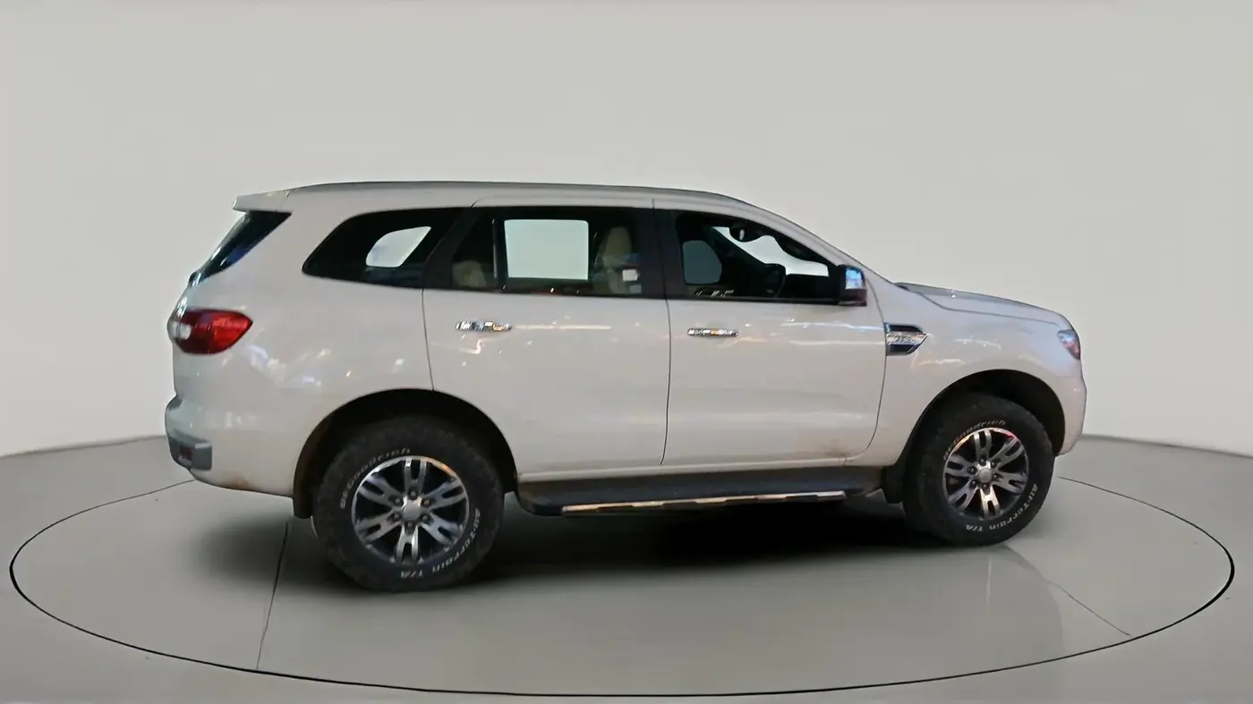 2017 Ford Endeavour TITANIUM 3.2 4X4 AT, Diesel, Automatic, 57,281 km, exterior