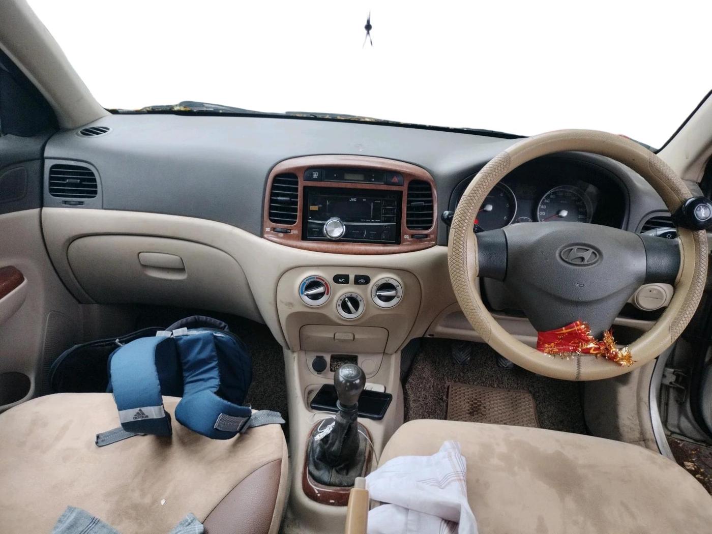 2010 Hyundai Verna TRANSFORM 1.5 CRDI, Diesel, Manual, 86,113 km, interior