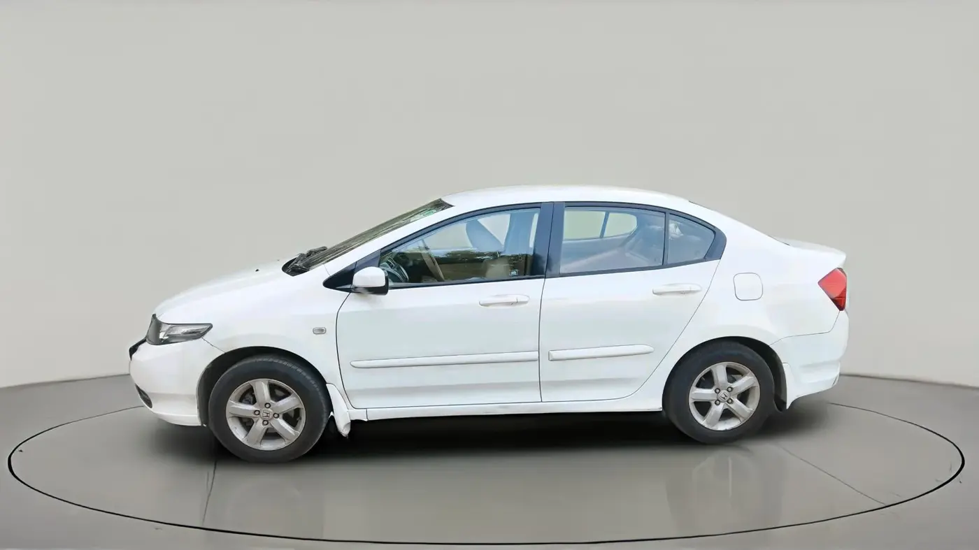 2013 Honda City 1.5L I-VTEC S MT, Petrol, Manual, 1,25,377 km, exterior