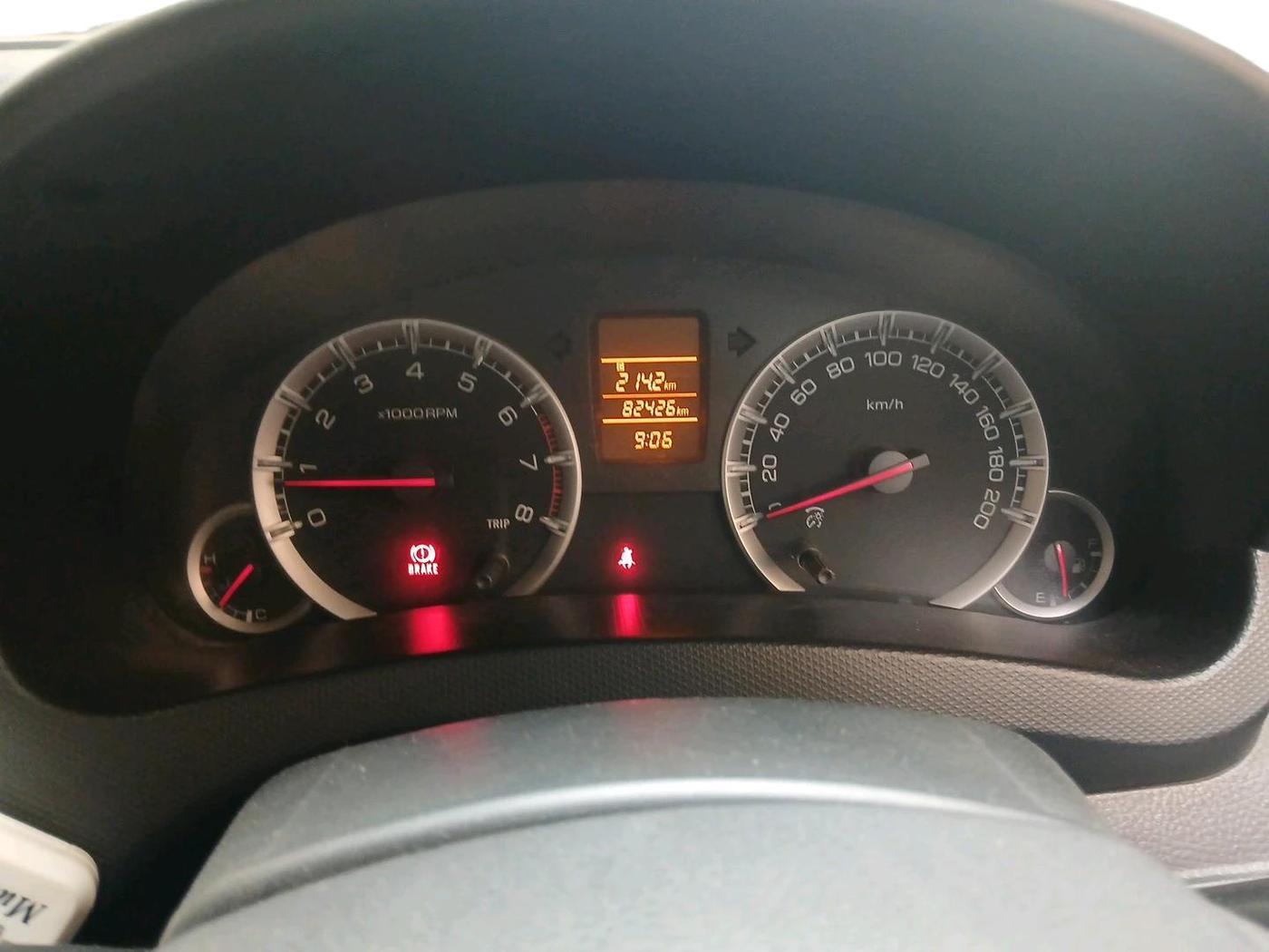 2013 Maruti Swift VXI, Petrol, Manual, 82,426 km, interior