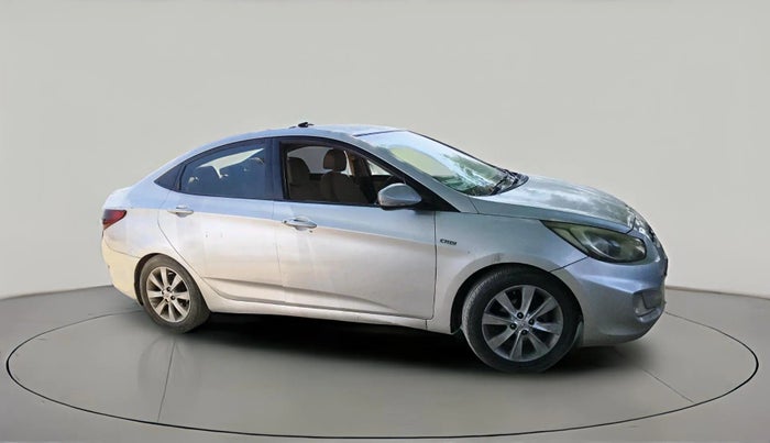 2012 Hyundai Verna FLUIDIC 1.6 CRDI SX, Diesel, Manual, 1,06,171 km, exterior