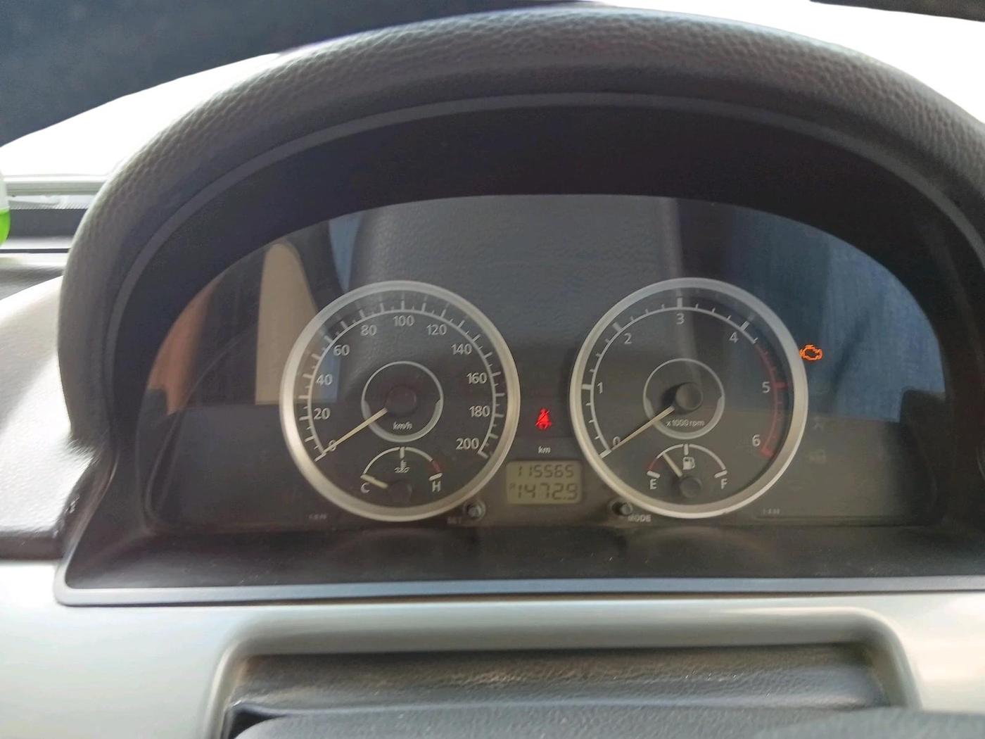 2014 Tata Safari Storme 2.2 EX 4X2, Diesel, Manual, 1,15,565 km, interior