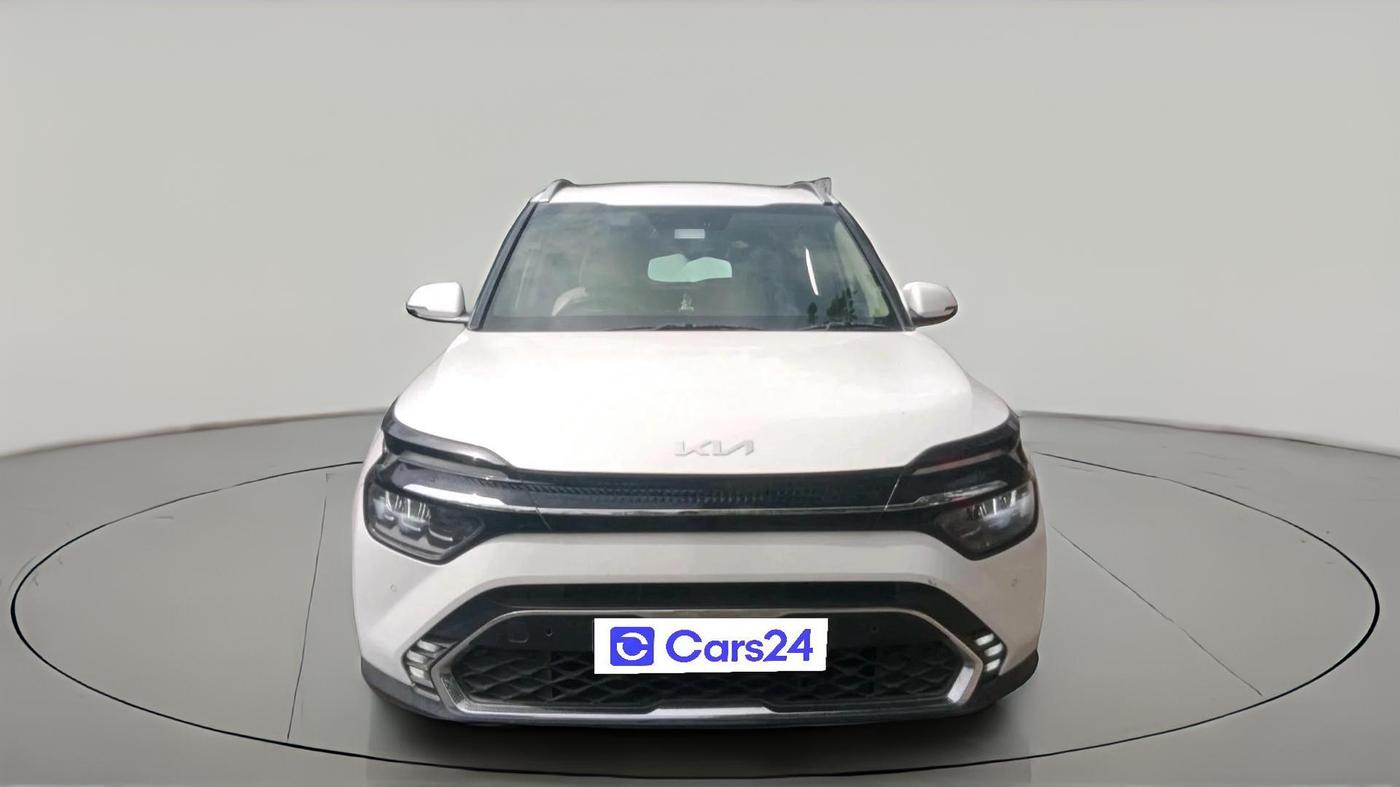 2022 KIA CARENS LUXURY PLUS 1.4 PETROL DCT 6 STR, Petrol, Automatic, 56,015 km, exterior